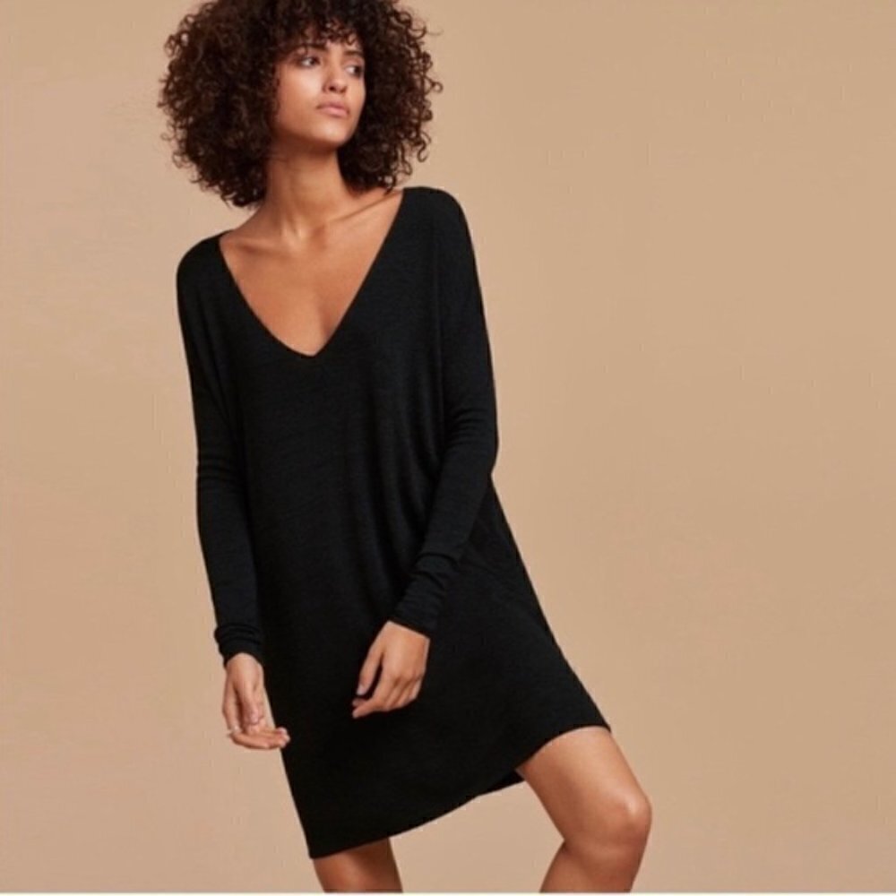 Wilfred Free Aritzia Gail Black V-neck Long Sleeve Tunic Dress XXS